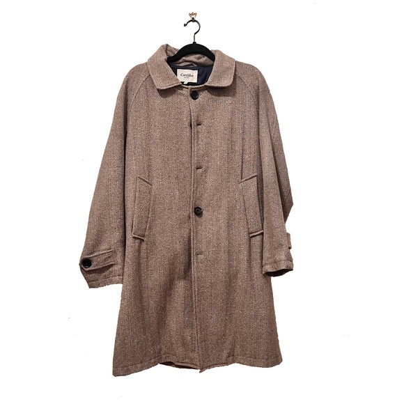 Corridor Herringbone Mixed-Fabric Raglan Overcoat. - Picture 1 of 1